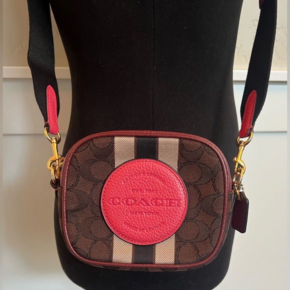 Coach Mini Dempsey Camera Bag In Signature Jacquard With Stripe And Coach Patch - Picture 1 of 8